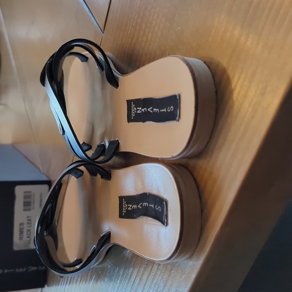 Black Leather Sandals - Picture 4 of 6